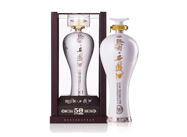 涪陵求购国花瓷西凤酒50年